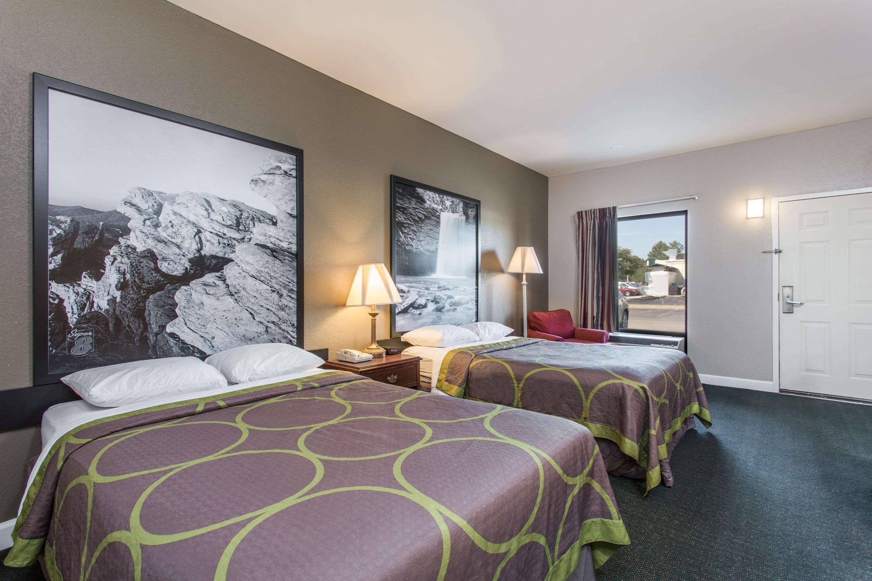 Super 8 By Wyndham Petersburg Motel Dış mekan fotoğraf