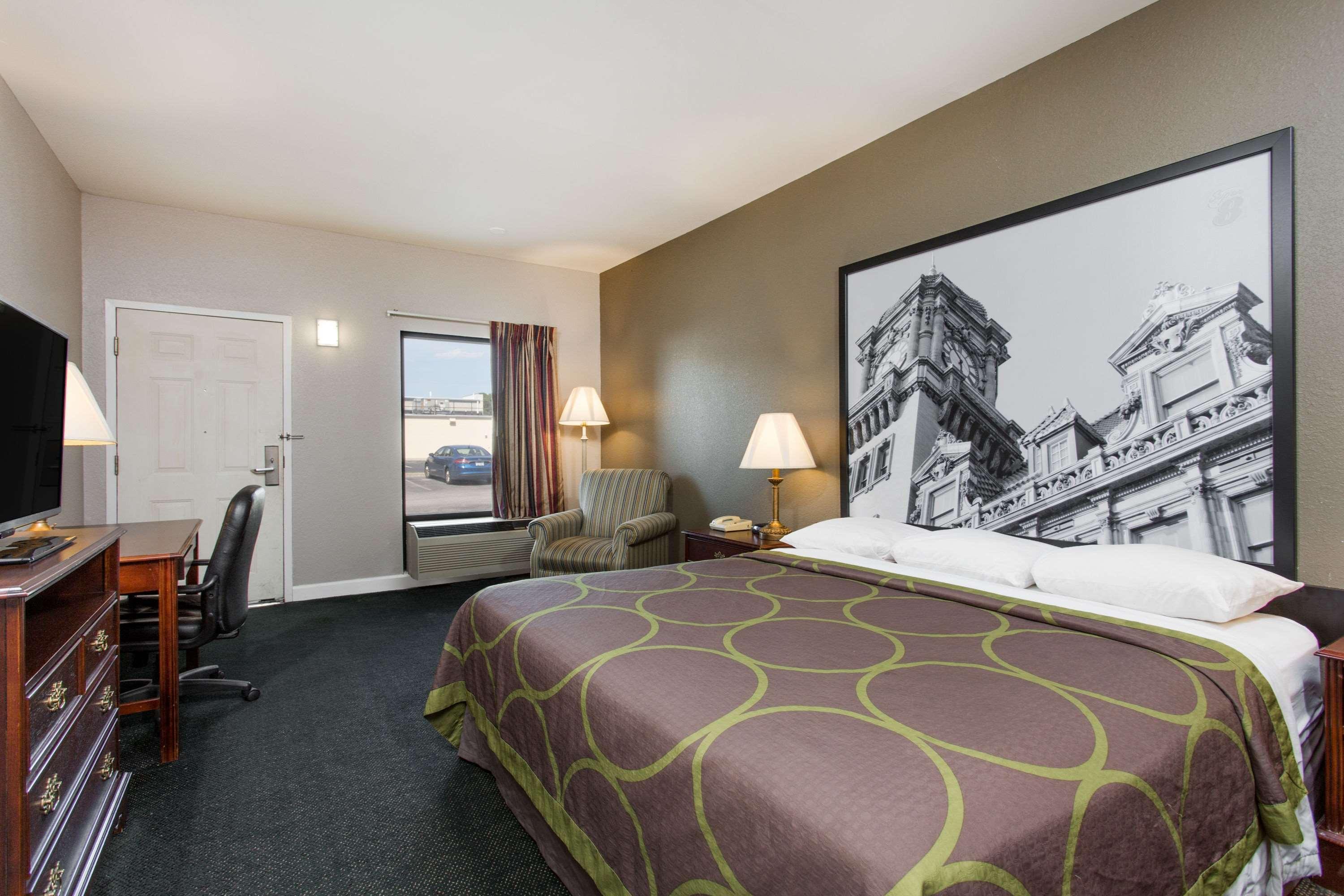 Super 8 By Wyndham Petersburg Motel Dış mekan fotoğraf